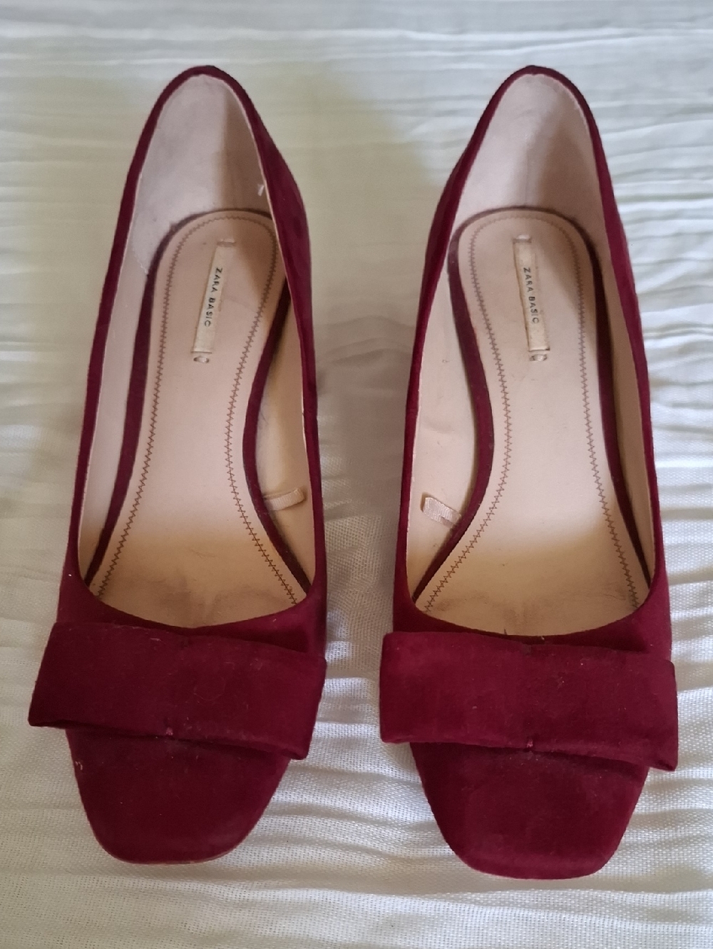 Zara Wine Red Suede Bow Block Heels Size 39
